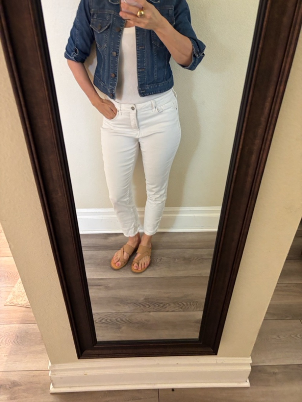 NYDJ Off-White Mid-Rise Straight Jeans